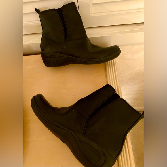 Easy Spirit 360 booties - Picture 4 of 10